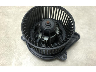 Вентилятор печки    7701208225, 7701208225   Renault Trafic I
