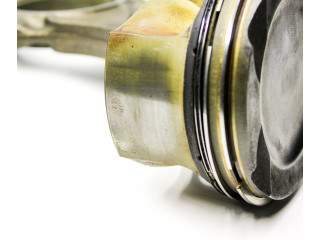  Поршень N63 B44 A 78432370  BMW 5 GT F07  