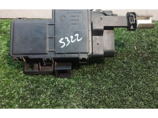 Pojistková skříňka Řídící jednotka BSM 61138387568, 61138387568   BMW 7 E65 E66 2001