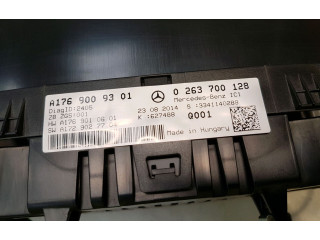 Přístrojová deska  Mercedes-Benz A W176 2014 A1769009301, Q0-6264X  