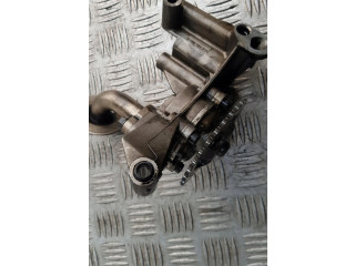 Масляный насос   06A115105B  Audi A4 S4 B5 8D 