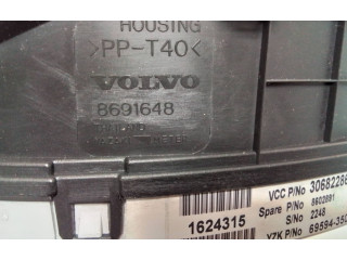 Přístrojová deska  Volvo XC90 2008 30682286, 69594350T  
