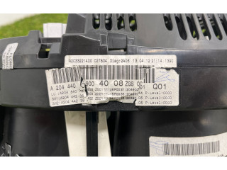 Přístrojová deska  Mercedes-Benz C W204 2009 A2049004008, A2045407542  