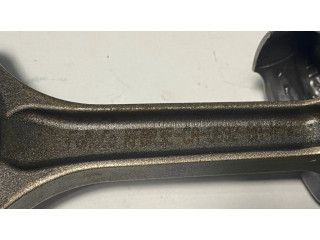 Píst CR3Z6200B, CR3Z6108B   Ford Mustang V  pro benzínový motor 5.0  