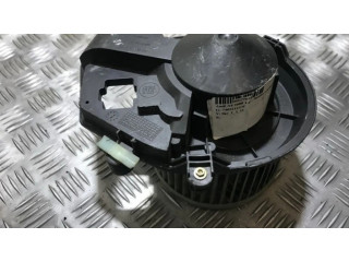 Вентилятор печки    740221233f   Audi A4 S4 B5 8D