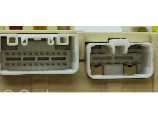 Блок предохранителей 8273050100, 0J210474   Lexus LS 430    