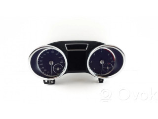 Přístrojová deska  XPeng G3 2023 A1669009014, A1669013005  