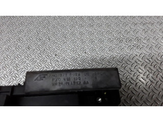 Блок предохранителей 7M0971882A   Ford Galaxy    