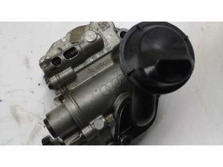 Масляный насос   06H115105BF  Audi A5 8T 8F 2.0