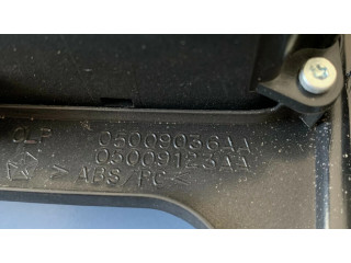Блок управления климат-контролем 05009123AA   Chrysler Town & Country IV