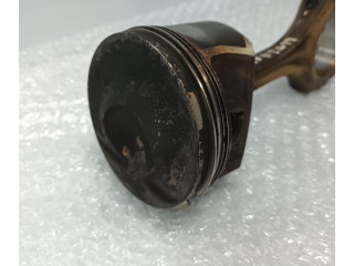 Píst 036L7AH   Volkswagen Touran I     