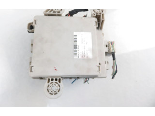 Блок комфорта 8922128040   Toyota Previa (XR30, XR40) II   