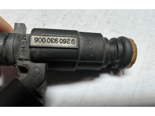 Vstřikovač 3531022600, 9260930006   Hyundai Matrix  pro benzínový motor 1.6  