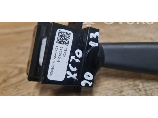 Ручка стеклоочистителей 31394008   Volvo XC70