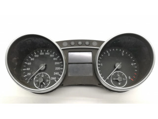 Přístrojová deska  Mercedes-Benz GL X164 2006 A1645403747, A1645401911  