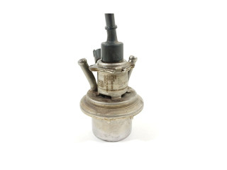 Vstřikovač A0004901113   Mercedes-Benz C W205    OM 651.921 
