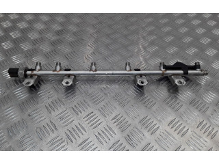 Vstřikovací lišta 7575480, 7537319   BMW 1 E82 E88  pro benzínový motor 3.0 N54B30A 