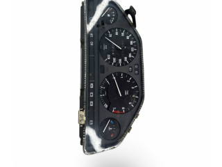 Přístrojová deska  BMW 3 E30 1989 6160444344, 386999  