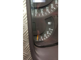Přístrojová deska  Mercedes-Benz C W203 2000 2035407611  