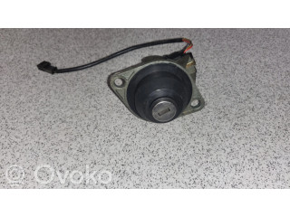 Zámek zadních dveří 8363699   BMW 5 E39 2000
