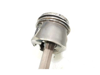  Поршень с шатуном BMN   Audi A3 S3 8P  