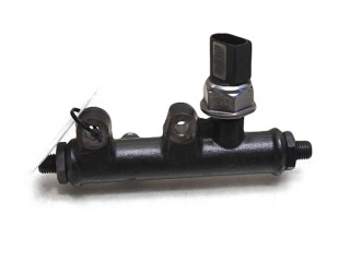 Vstřikovací lišta 0445214017, 003523L1   Peugeot 607  pro naftový motor 2.2  