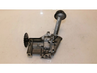 Масляный насос  K9K-714 8200307174, 8200307174  Renault Clio II 