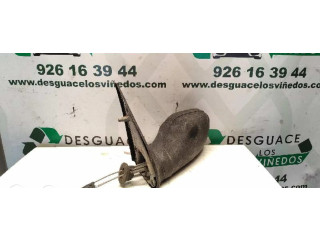 Zpětné zrcátko  levé Peugeot 106     