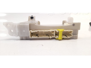 Pojistková skříňka Řídící jednotka BSM 827410D070   Toyota Yaris 2016