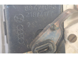 Přístrojová deska  Audi 80 90 B3 1990 81117185, 0L809  