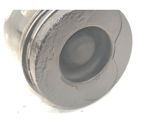 Píst 120A10282R, 7701475074   Renault Kangoo I     