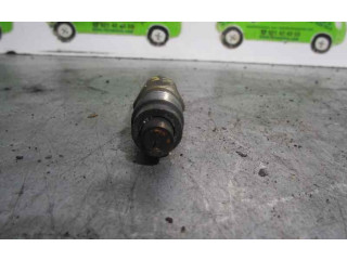 Форсунка 2367027030    Toyota Avensis T220  2CTE 