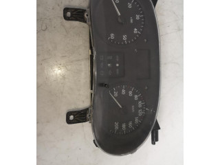 Přístrojová deska  Nissan Primastar 2002 P8200390132  