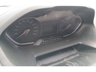 Přístrojová deska  Peugeot Rifter 2019 982113278000  