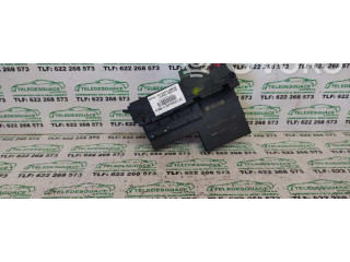   Pojistková skříňka 0195455632   Mercedes-Benz C W202 2005