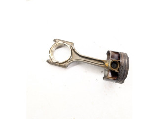 Поршень с шатуном B4204T23 32267957  Volvo S90, V90  