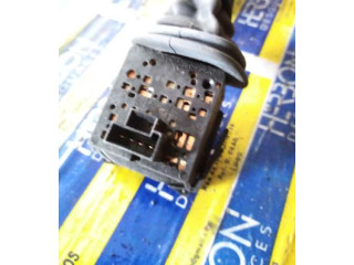 Ручка стеклоочистителей 09185417   Opel Meriva A