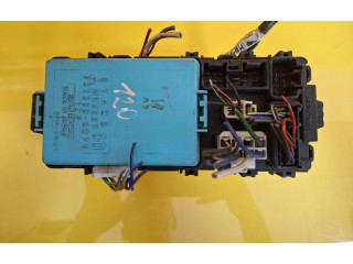 Блок предохранителей  MR228760   Mitsubishi Colt    