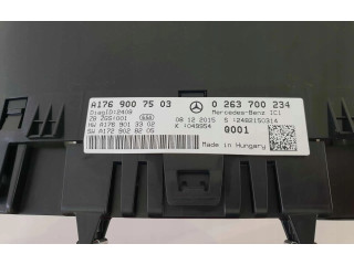Přístrojová deska  Mercedes-Benz A W176 2015 a1769007901  