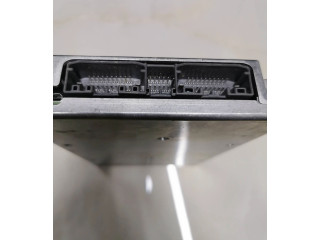 Звукоусилитель P68417602AC   Jeep Grand Cherokee