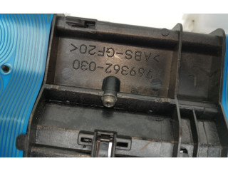 Панель приборов 769362030   Toyota Prius (NHW20)       