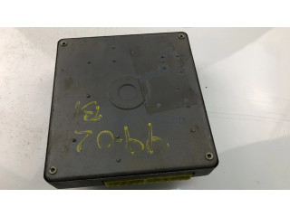 Řídící jednotka FP0118881C   Mazda 626 2000