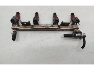 Vstřikovací lišta 166009F600, 0280155940   Nissan Primera     