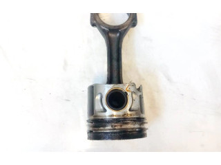 Píst    Peugeot 406     