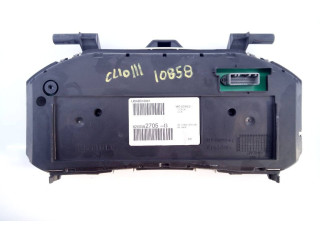 Přístrojová deska  Renault Clio III 2006 8200582705, E2-A1-35-1  