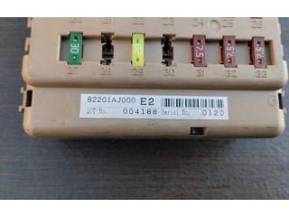   Pojistková skříňka 82201AJ000   Subaru Outback 2011