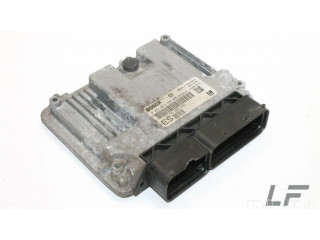 Řídící jednotka 0281013409, 55205632   Opel Vectra C 2005