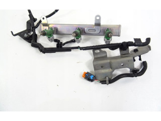Vstřikovací lišta 175204021R   Nissan Micra K14     