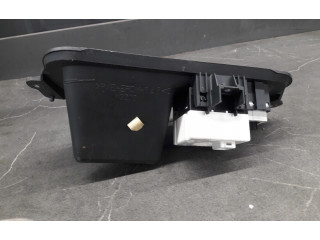 Дисплей    7700840351   Renault Scenic I