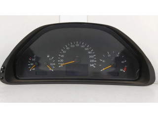 Přístrojová deska  Mercedes-Benz E W210 2001 88311281, 87001357  